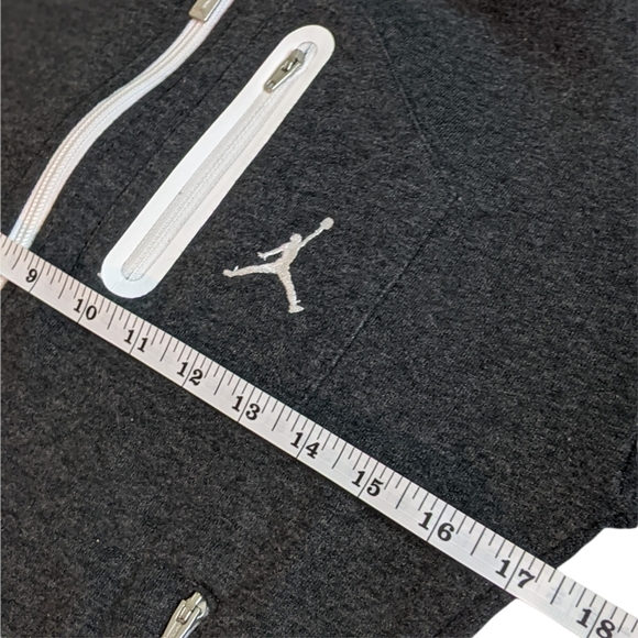 Jordan kids hoodie Dark grey Medium 10-12years - Picture 2 of 7
